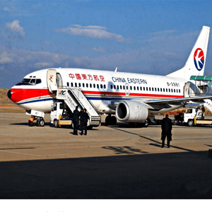 白云航空快运航空快运业稳步发展的原因是什么？